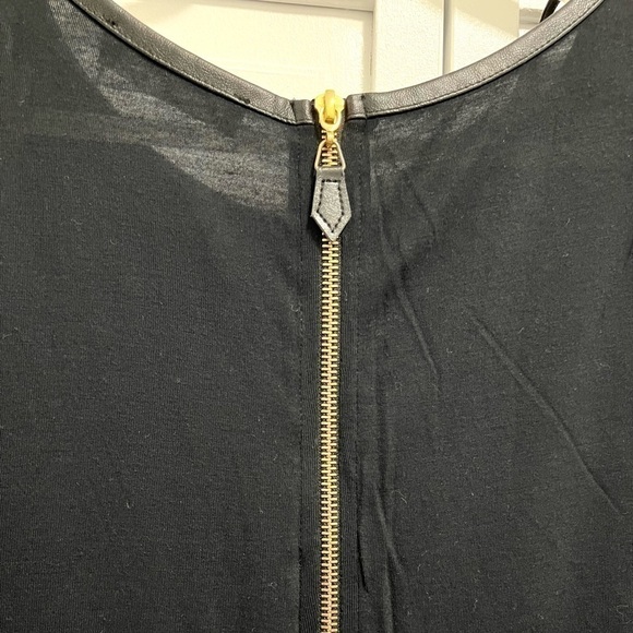 Zara Women’s Short Sleeve Black Top (S) - Picture 5 of 8